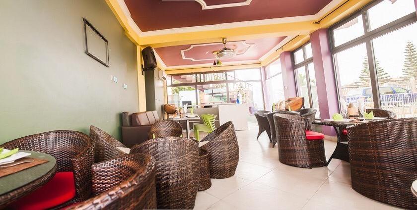 Triple Hill Hotel Weija Exterior foto